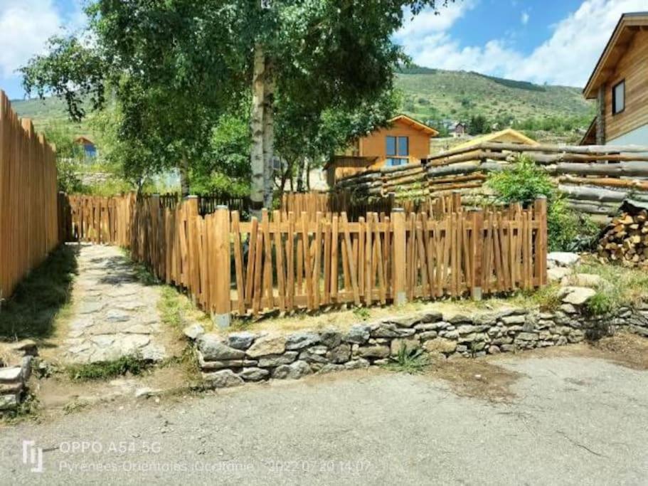 Vila L'Eterlou Authentique Partie De Corps De Ferme 10Pers. Targassonne Exteriér fotografie